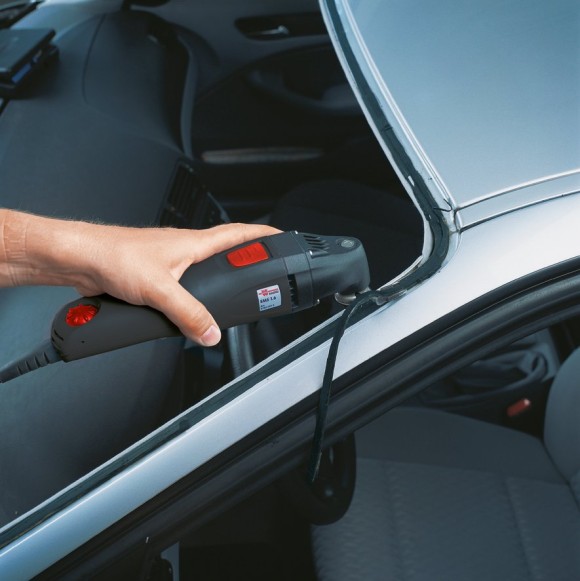 Magazin Teaser Incollaggio di cristalli – il corretto processo di lavoro con il Varioprimer di Würth